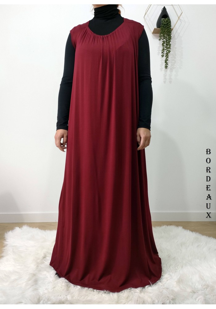 Robe UrbanLong en Viscose Sans Manches – Élégance Simple & Confort | B