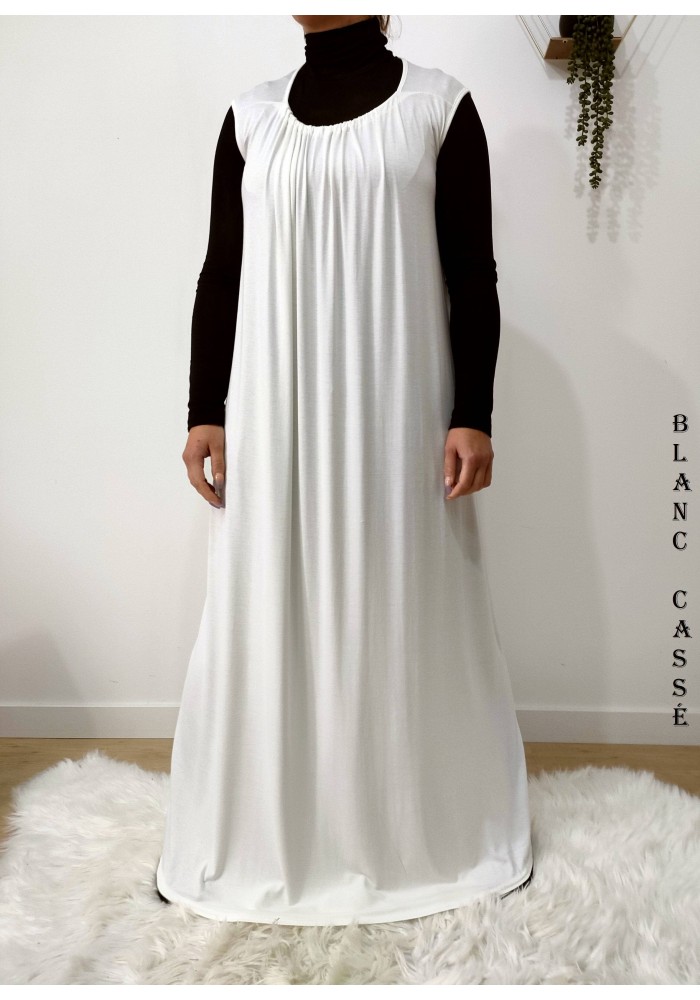 Robe UrbanLong en Viscose Sans Manches – Élégance Simple & Confort | B
